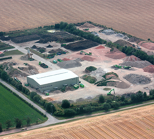 Blick auf die Recyclinganlage des Recycling-Parks