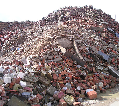 Haufen aus Bauschutt